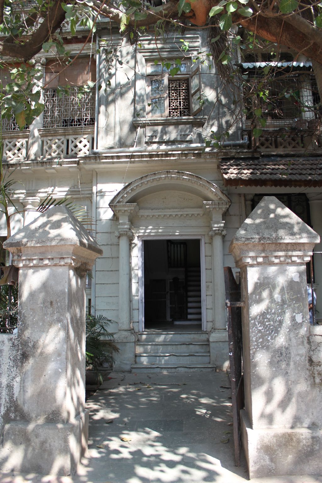 IMG_2907_hotelgate_rs IMG_2907_hotelgate_rs