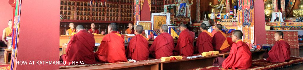５．チベタン寺の風景これもTHEネパール風