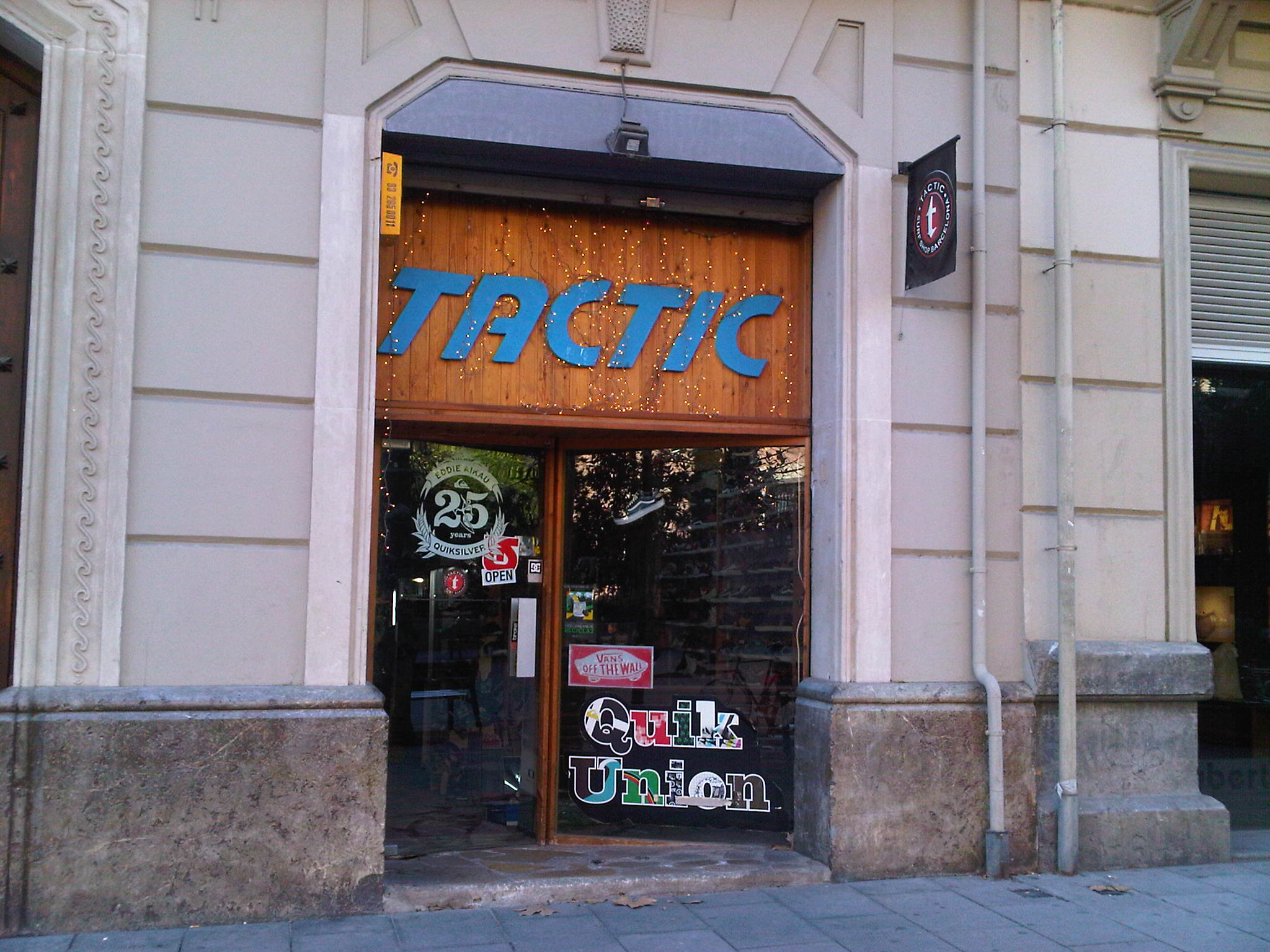 IMG00089-20101227-1245